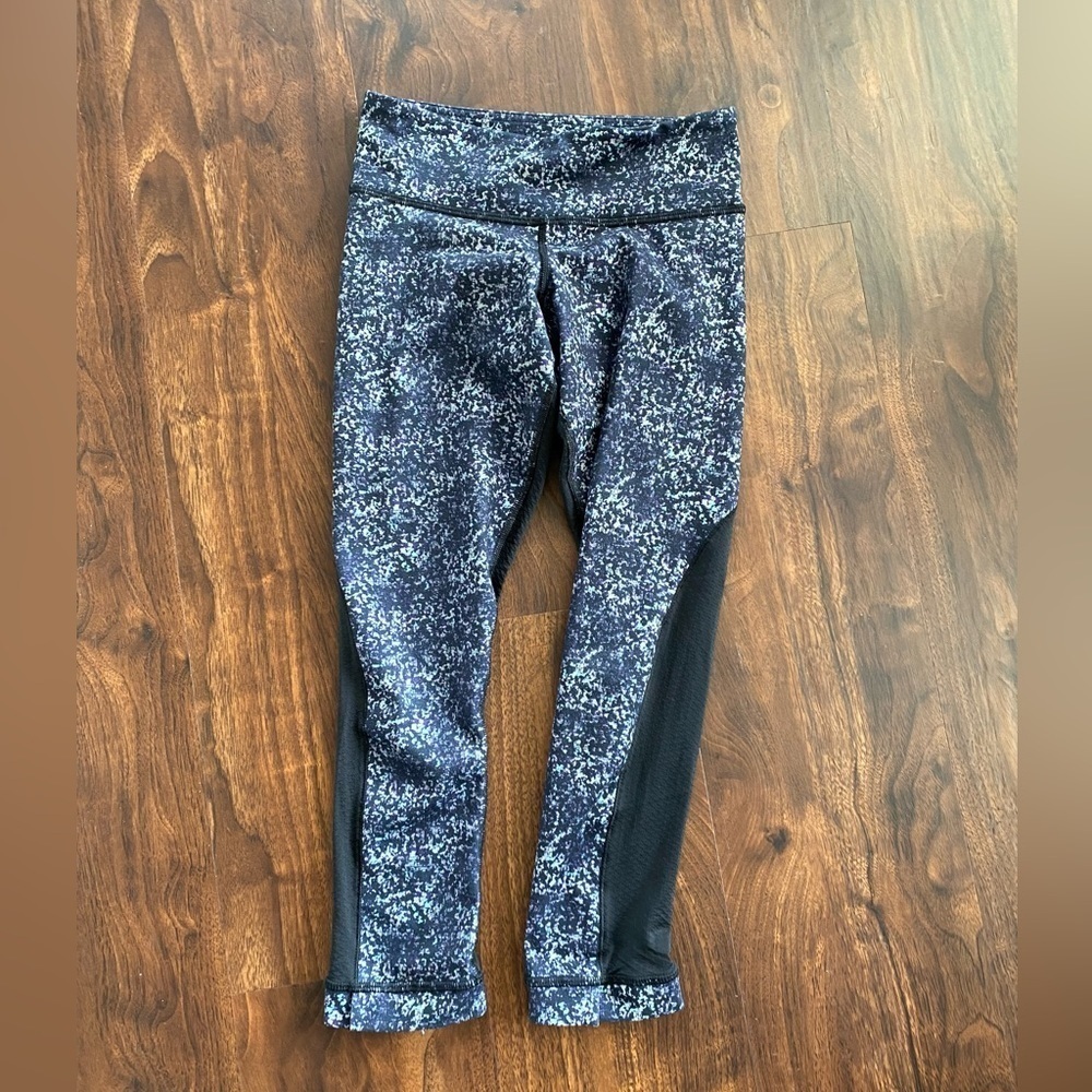 Lululemon Journey Crop Rocky Road Sand Dune Toothpaste Black Size 2